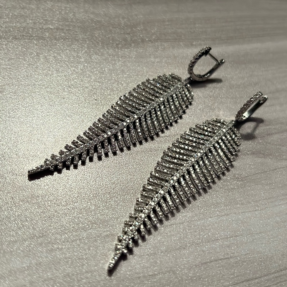 Sliver Dainty Feather Earrings